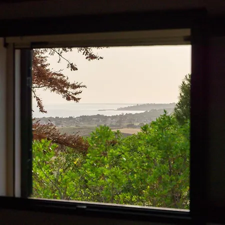 Casa Panoramica Tra Mare E Natura Holiday home