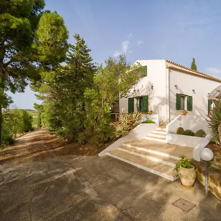 Holiday home Casa Panoramica Tra Mare E Natura Menfi